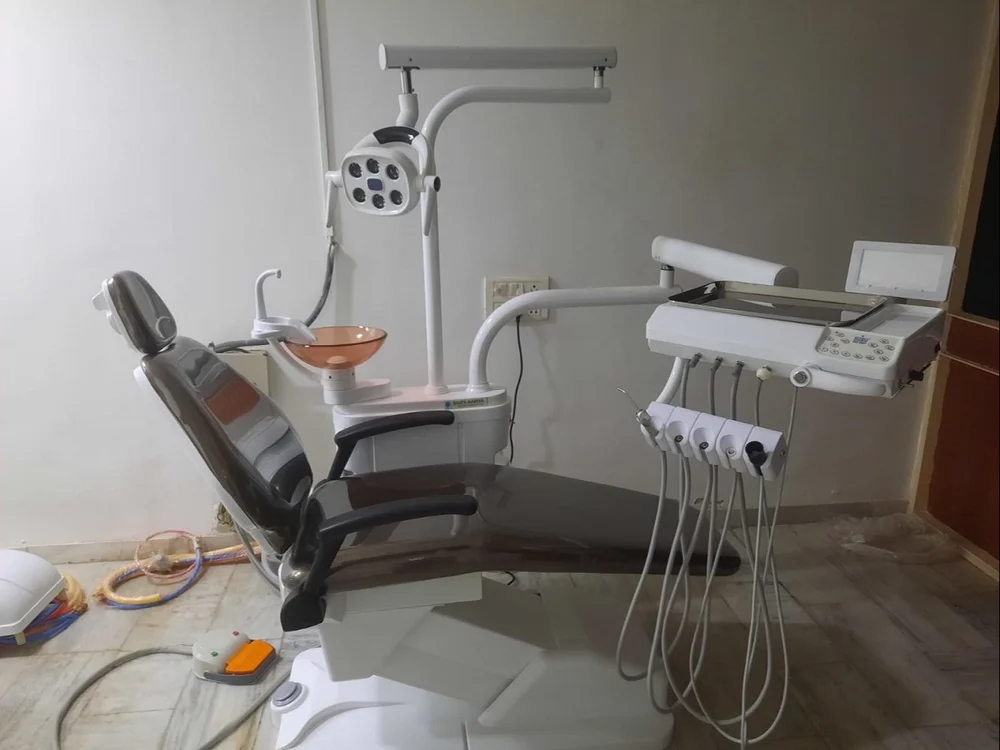 Suzy Aarya Dental Chair