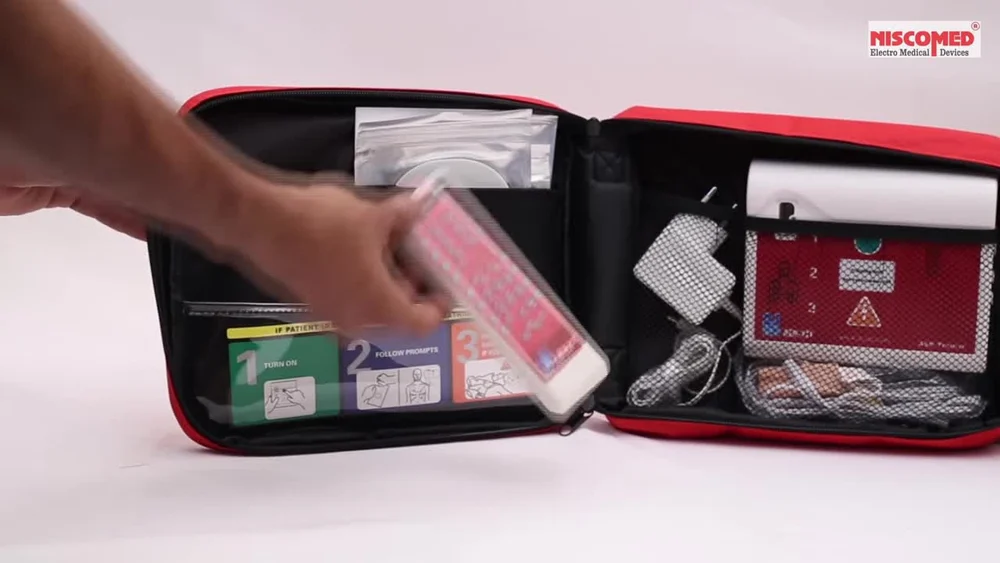 AED Trainer Defibrillator - Image 3